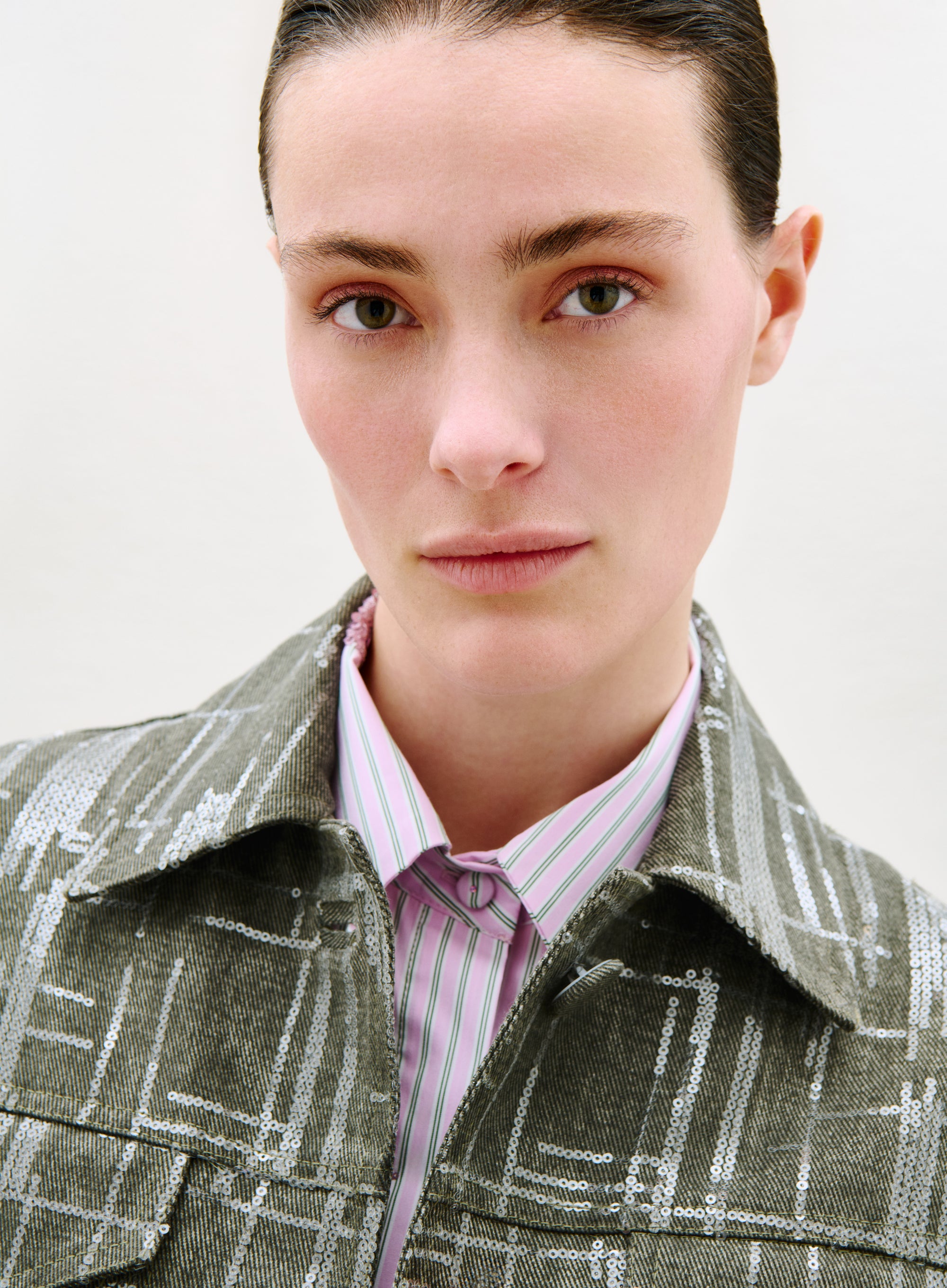 00___Lesath_Jacket__Gray__FALL_2026_DETAIL