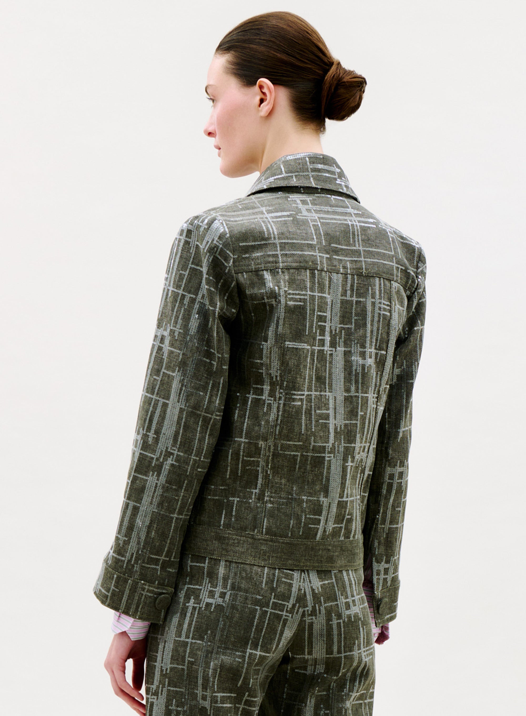 00___Lesath_Jacket__Gray__FALL_2026_DETAIL_BACK