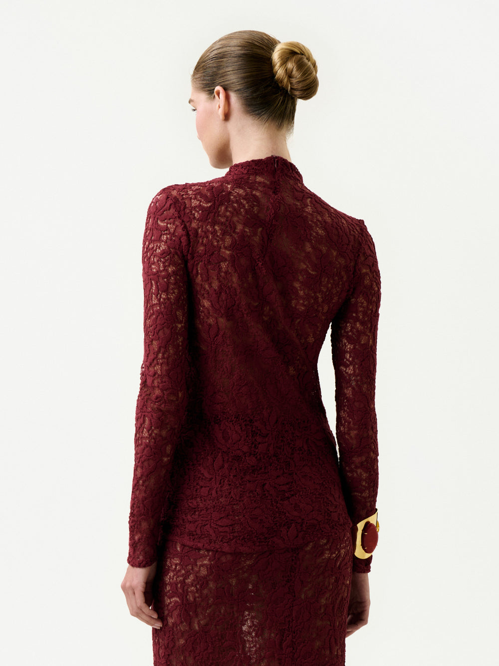 04-LisibelBlouse-Burgundy_BACK_PRE-SPRING2027