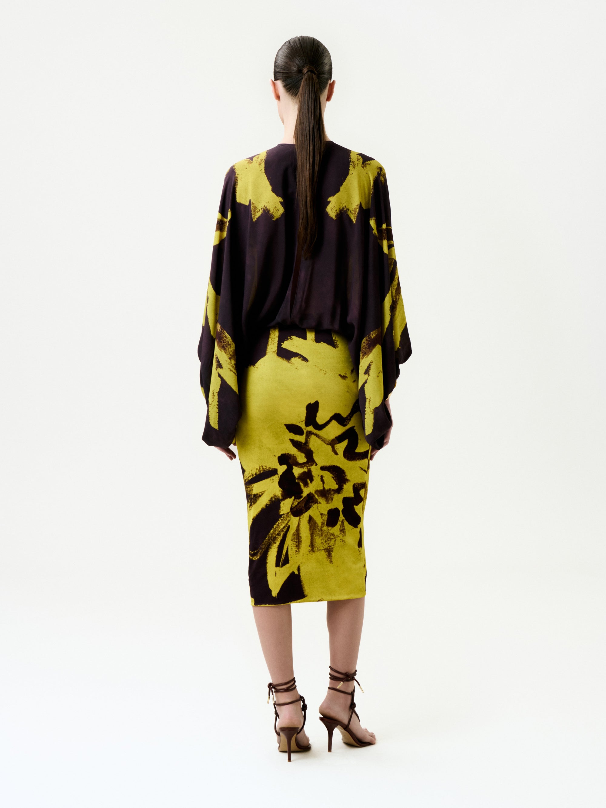 07-KumikoDress-PlumFloral_BACK_PRE-SPRING2027