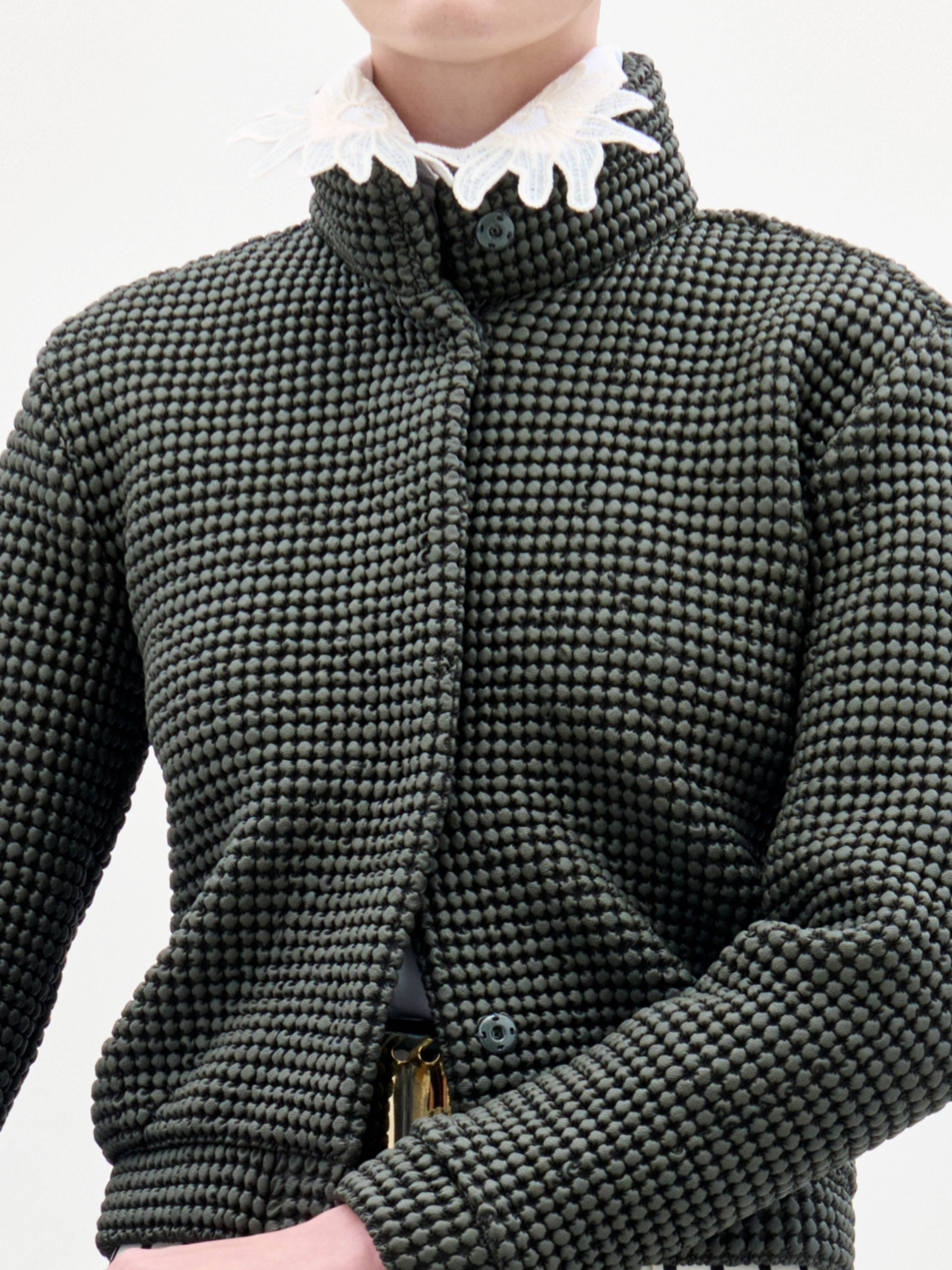 12_ZaltaJacket_Olive__PRESPRING2026_DETAIL