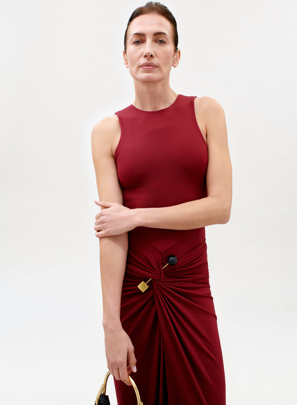 14_LeniDress_Burgundy_HOLIDAYCAPSULE2026_DETAIL