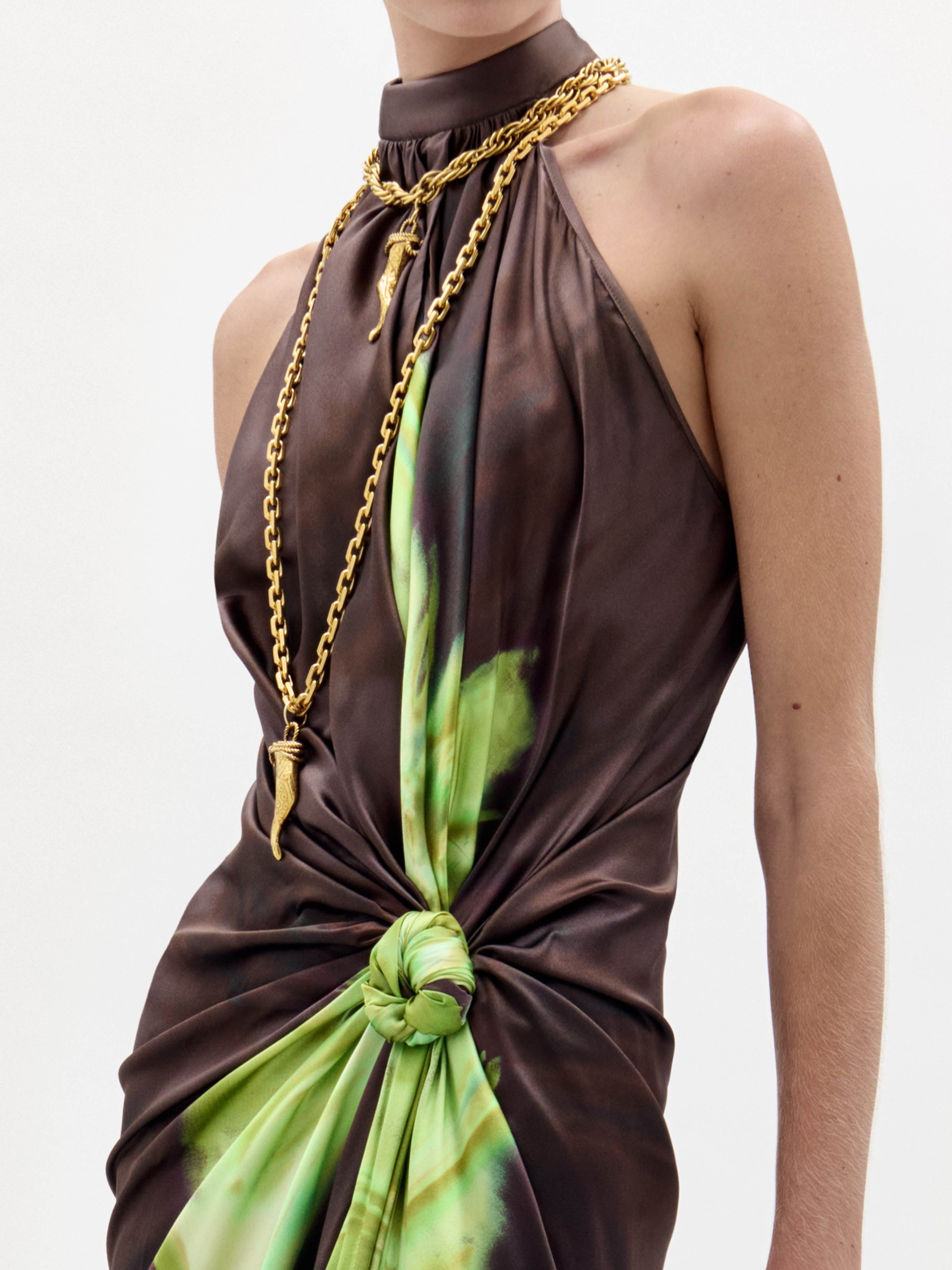 27_TizzianaDress_GreenFlower__PRESPRING2026_DETAIL