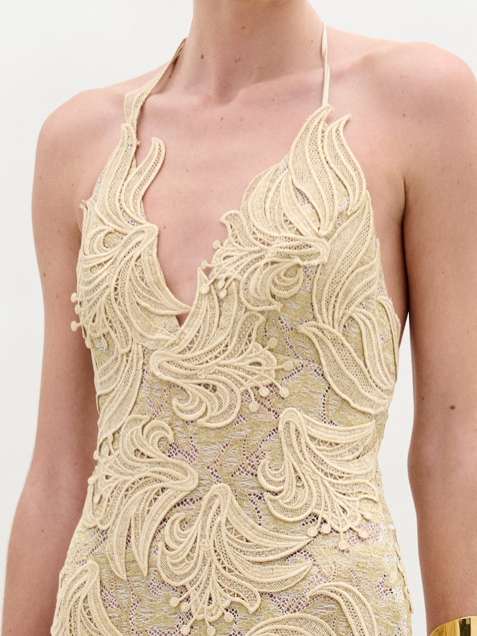 AURORADRESS-GOLD_DETAIL_PRE-FALL2025