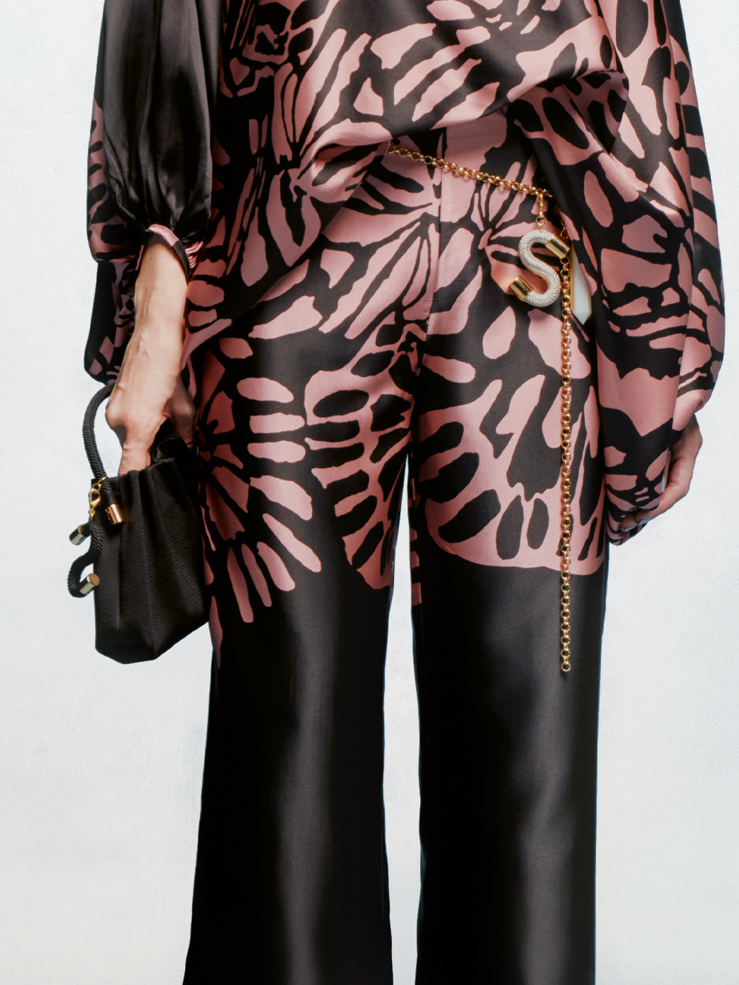 BELLAGIO_BLOUSE_ANDIE_PANT_-_BLACK_PINK_FILIGRANA_FRONTAL