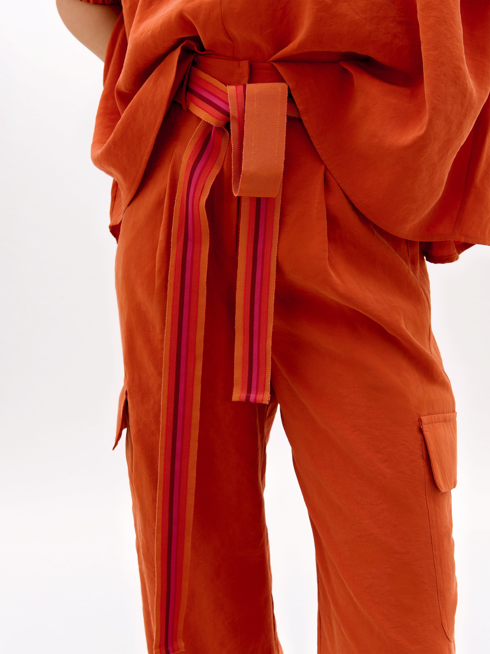 DARNELL_PANT_DETAIL