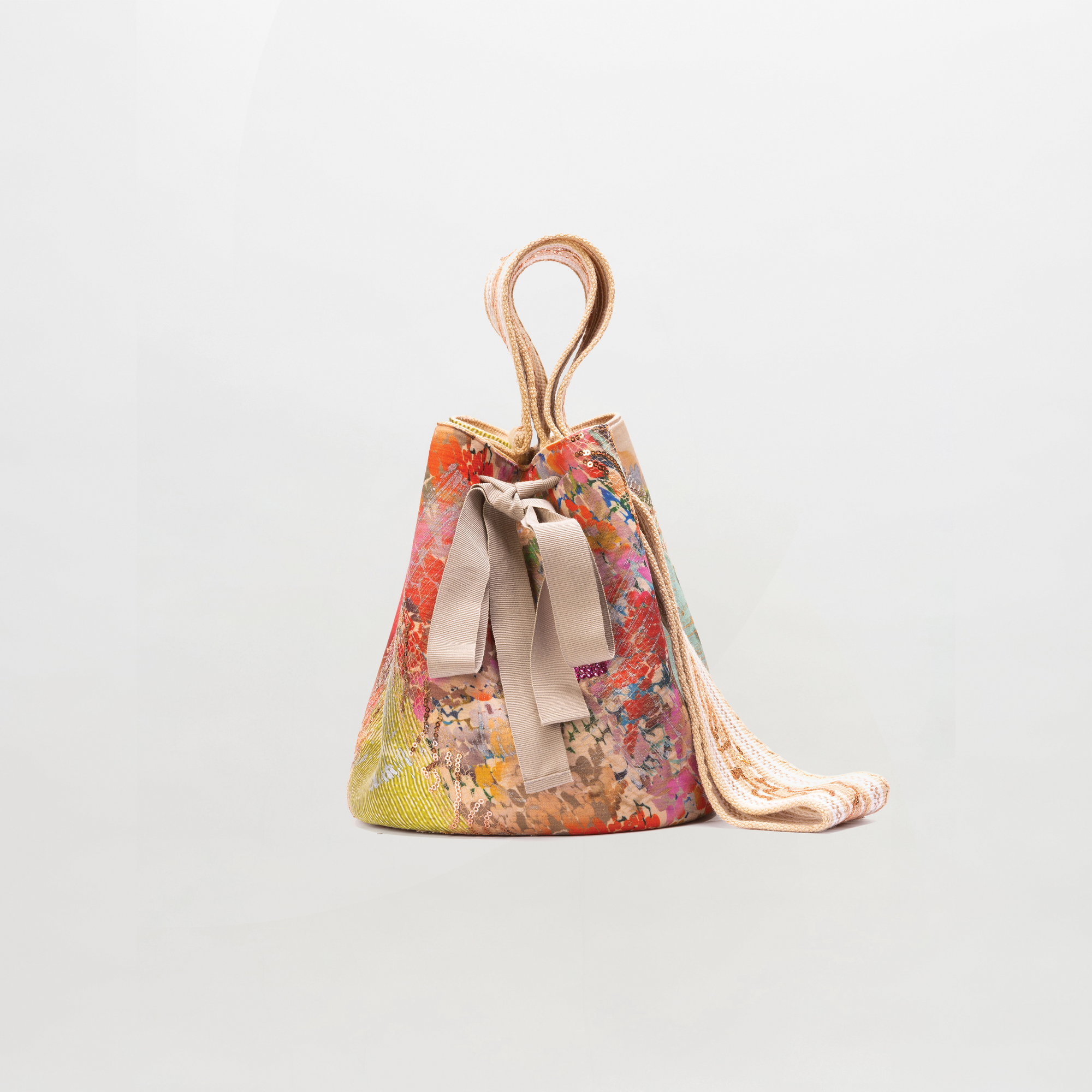 LAAPUT_MOCHIL_BEIGE_GRANDE_d63f3678-f3d6-4de9-b8c5-72cbb6dc800f