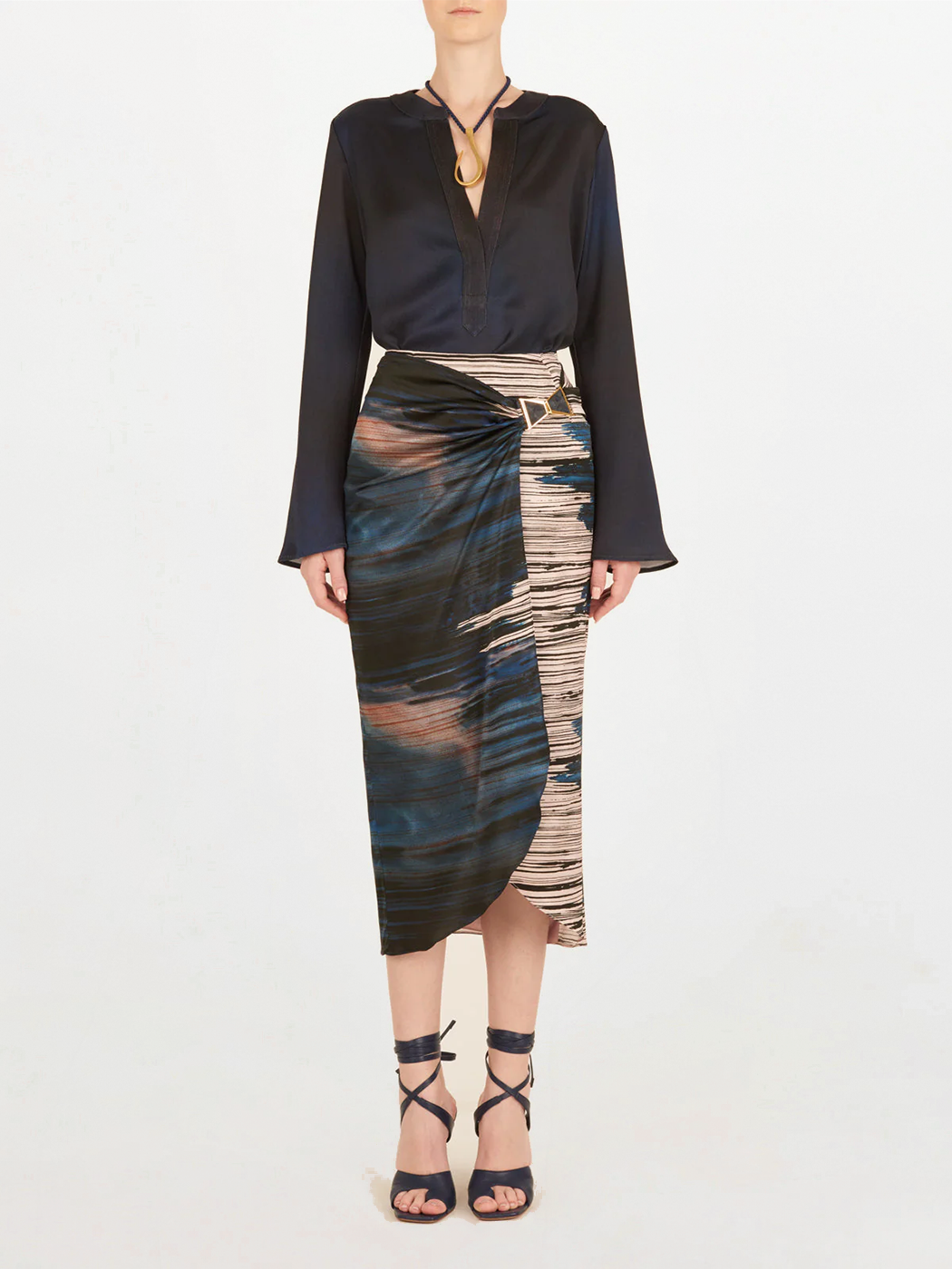 Lilly-Blouse-Adrianne-Skirt1_3_jpg