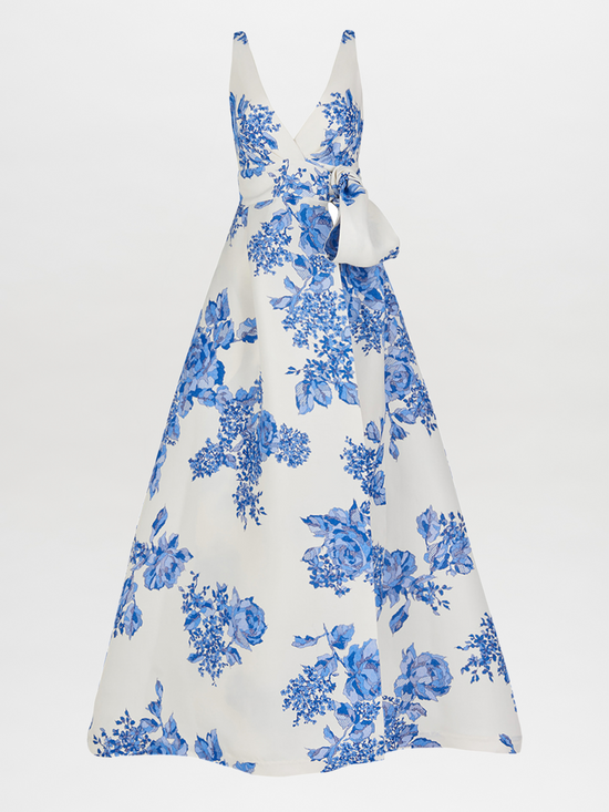 Logan_Dress_Blue_Rose_Motif_4674a69e-5d7e-4980-8e89-dc580e21cc18