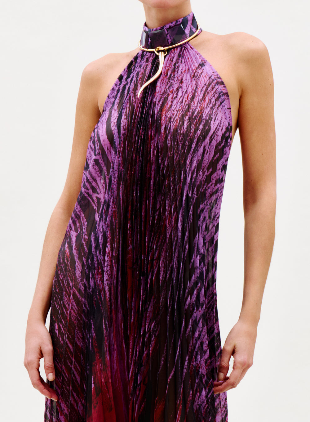 Lucia_Dress-abstract_plum_DETAIL_d6b111fa-aa50-4142-97a5-cc5b1e67ddc5