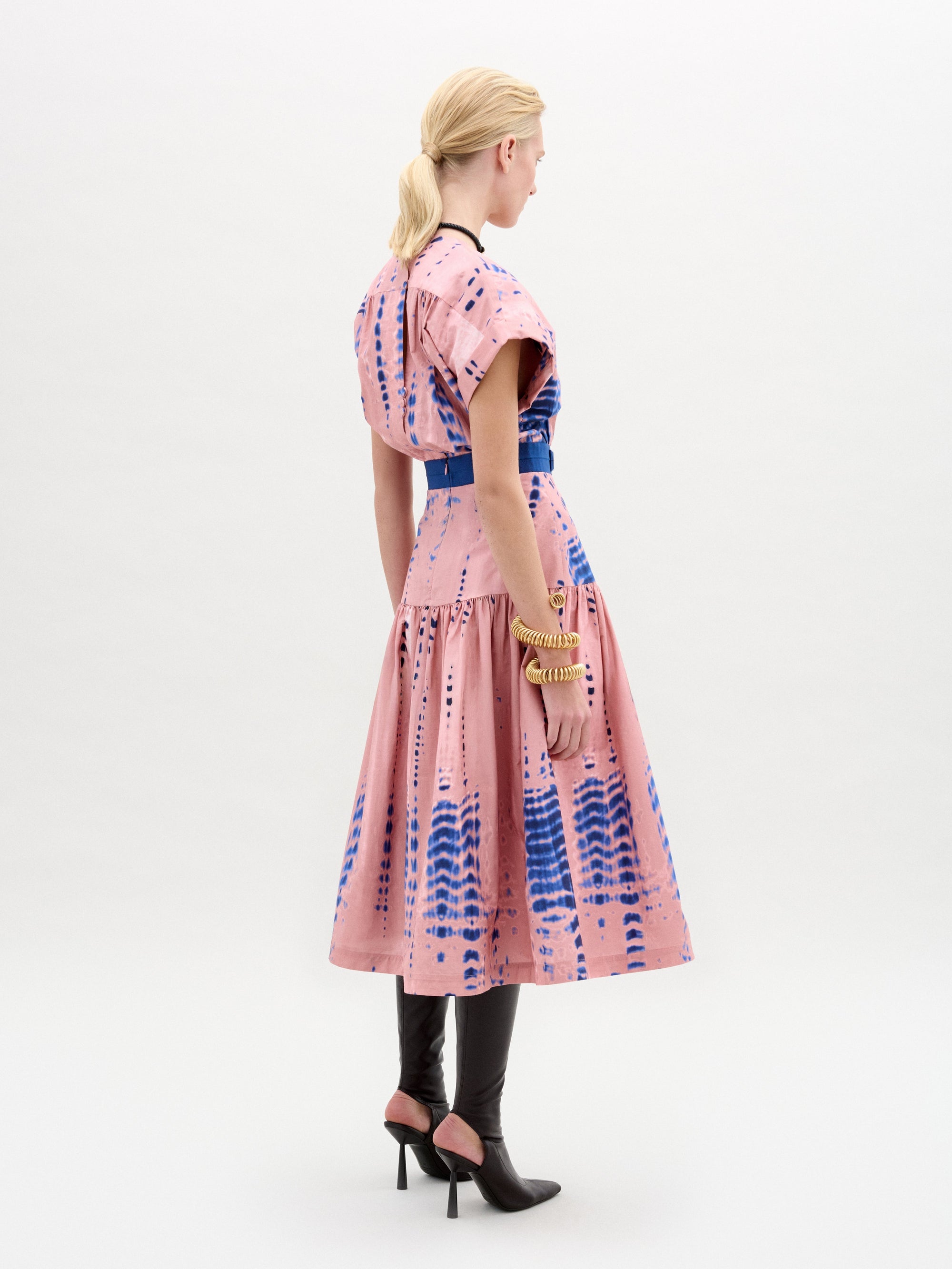 METAPONTODRESS-PINKWATERCOLOR_BACK_FALL2025_3bf52b32-379c-49d0-8744-190410e51ccf