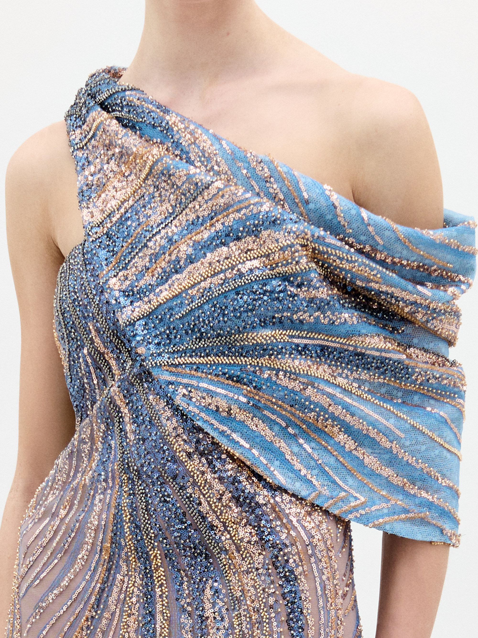 RAYO_DE_LUNA_DRESS_-_BLUE_SHADOW_DETAIL_Holiday_Capsule_2025