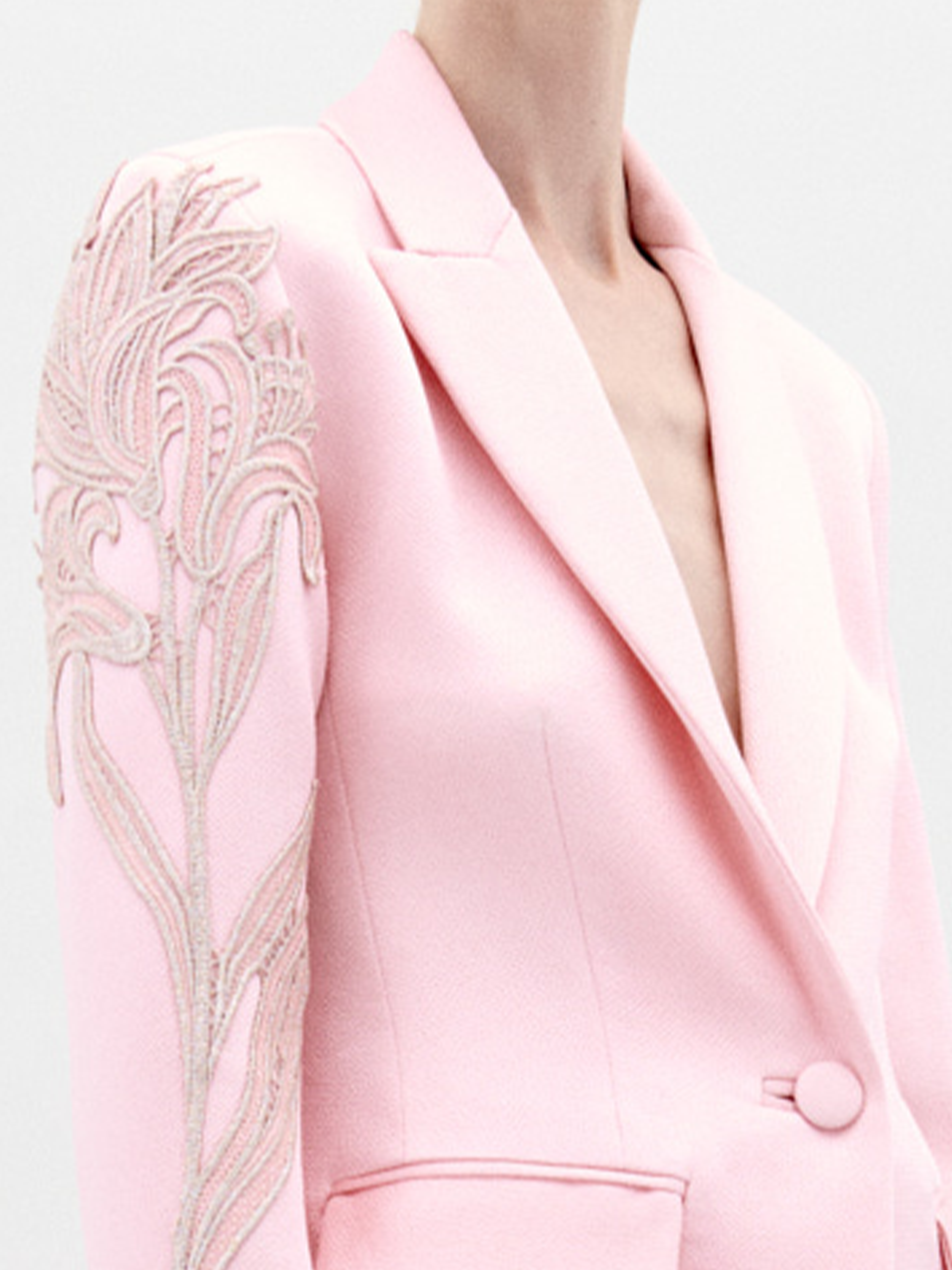 Rebeca_Jacket_-_Pink_Detail_54a86b8c-a931-4292-b188-02c75254e443