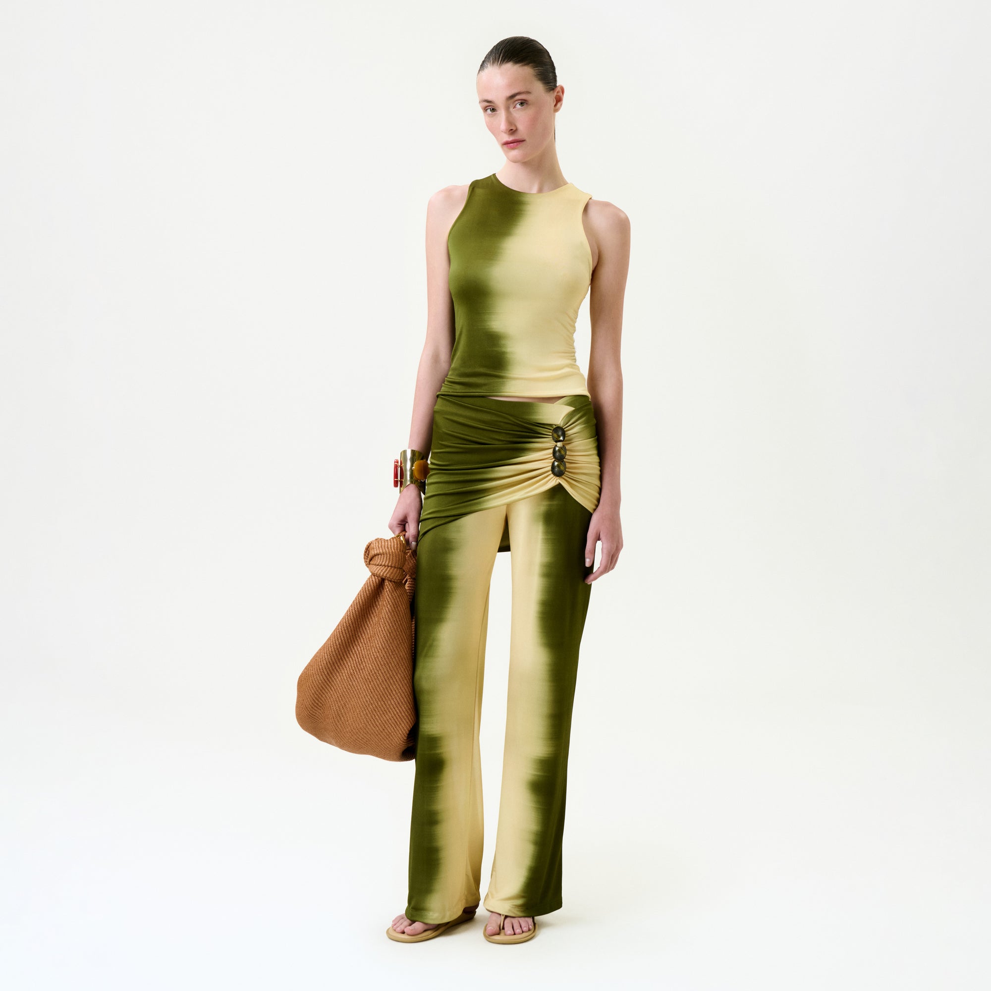 Sonu_Pant_-_Green_Mirange_FRONT_PRE-SPRING_2027