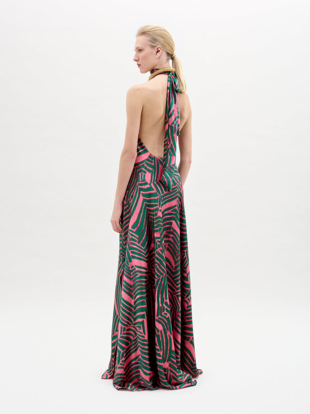 TILADRESS-PINKGREENABSTRACT_Back_HolidayCapsule2025_eff760f8-6c55-4715-a295-871fb12cd18e