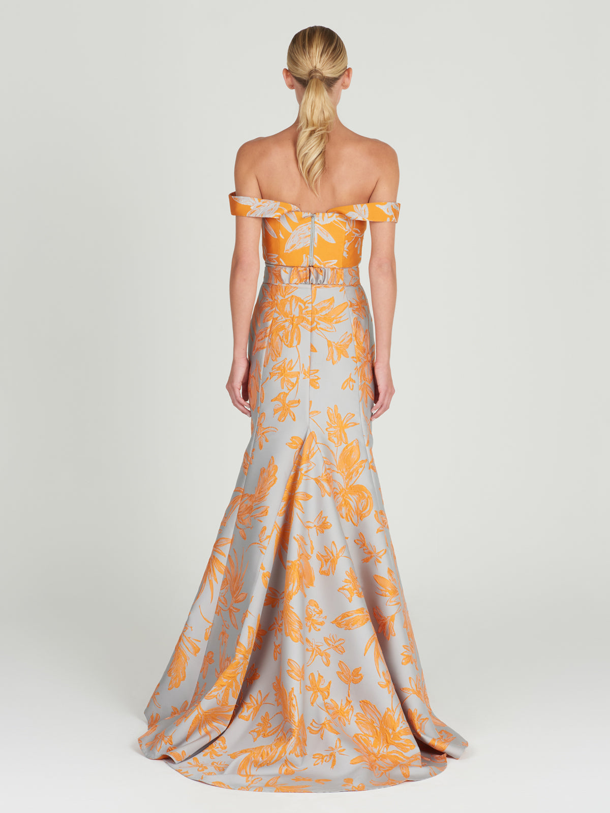 Nuoro Top Apricot Silver Floral